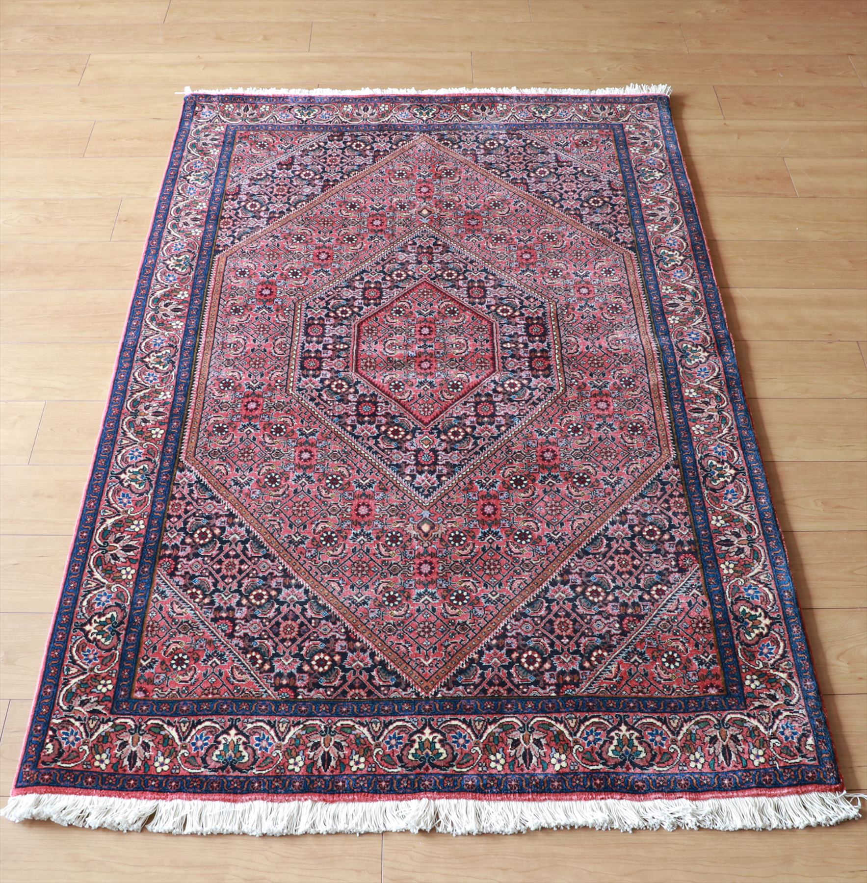 ペルシャ絨毯 ビジャール/六角メダリオン168×109cm ローズピンクと
