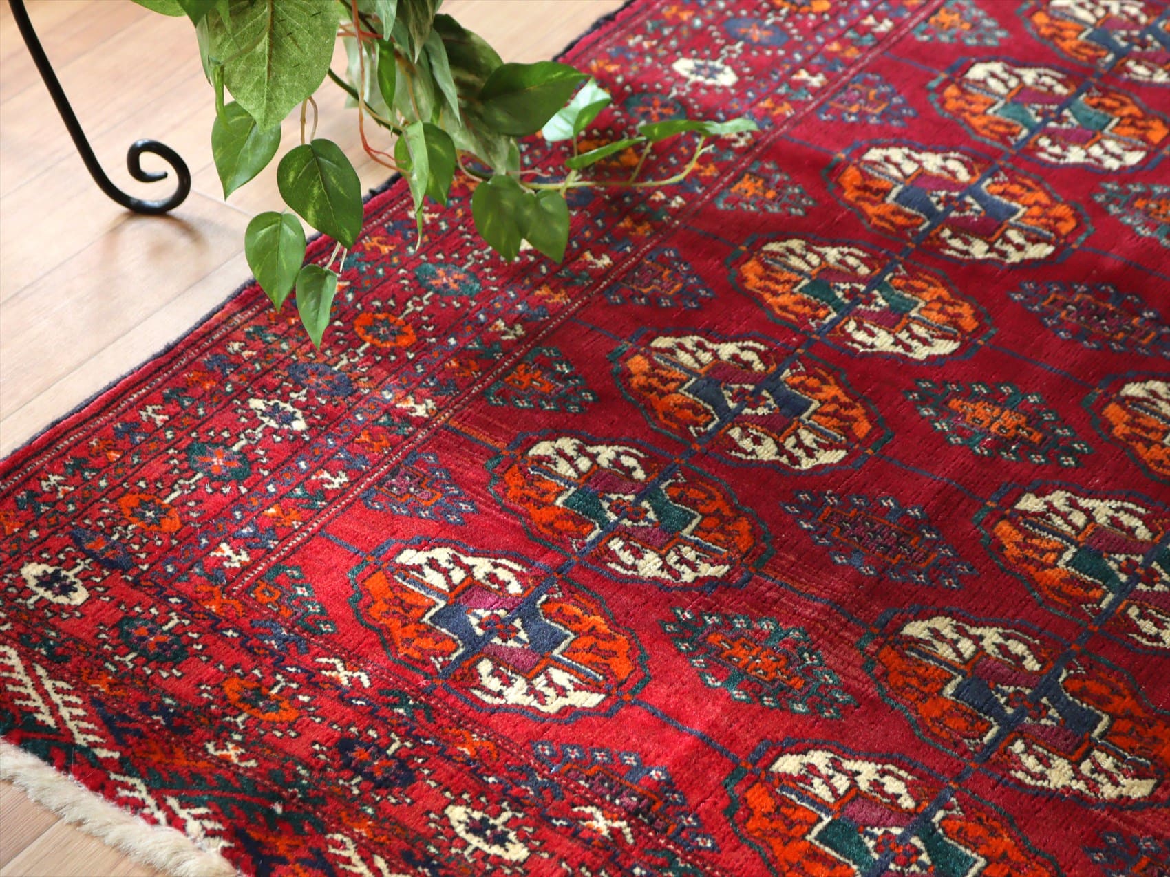 手織り絨毯 トルクメン族118×81cm レッド / ガラタバザール