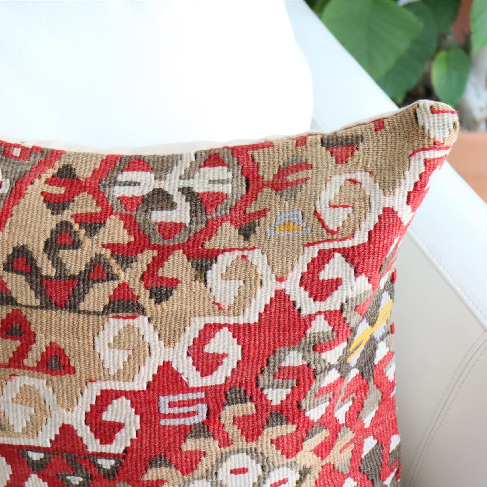 オールドキリム クッションカバー Turkish Kilim Cushion トルコのウール手織りキリム 41×41cm カイセリ チフカナット  ドラゴンの白い爪