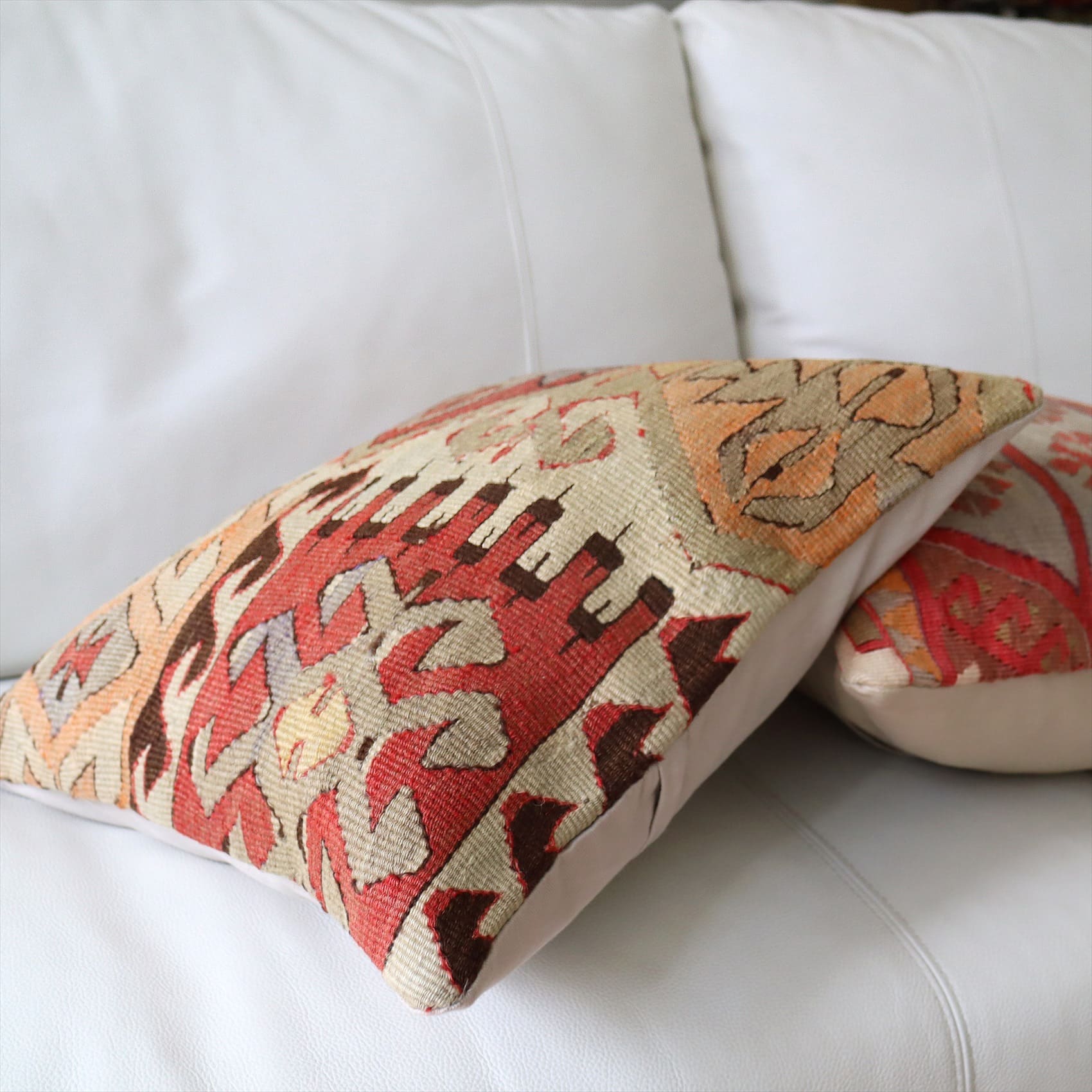 クッションカバー 40×40cm キリム ウール 手織り Turkish Kilim Cushion コンヤ サンドゥクとサソリ