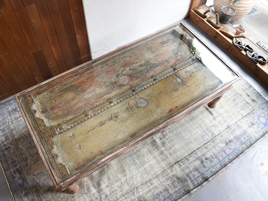 ガラタバザール インドのアンティーク木製ドアを天板にしたコーヒーテーブル W170xh49xdcm Indian Antique Door Cofee Table